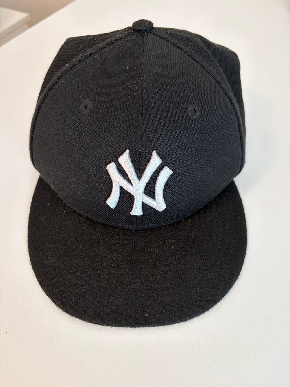 Black & White New Era 59FIFTY New York Yankees Cap #East Coast